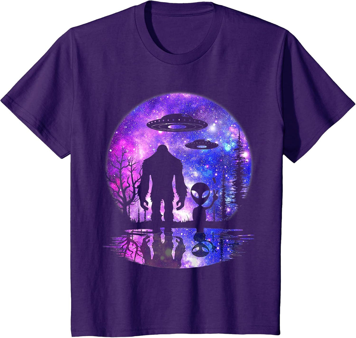 Alien and Bigfoot Full Moon Sasquatch UFO T-Shirt - Purple